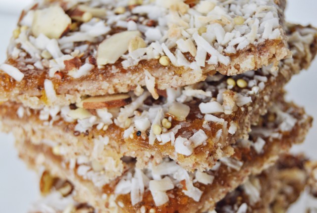 Apricot Vanilla Breakfast Bars