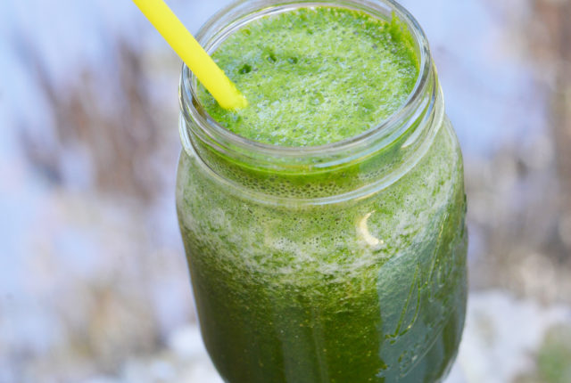 Cleansing Pineapple Ginger Green Smoothie