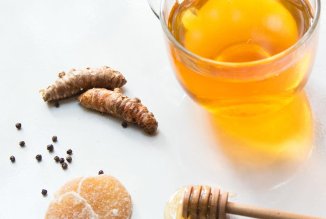 Anti-Inflammatory Turmeric and Ginger Tea