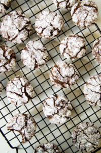 Chocolate Peppermint Crinkle Cookies - Write Styles