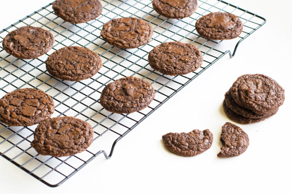 Chocolate Fudge Crinkle Cookies (Kosher for Passover and Gluten Free)